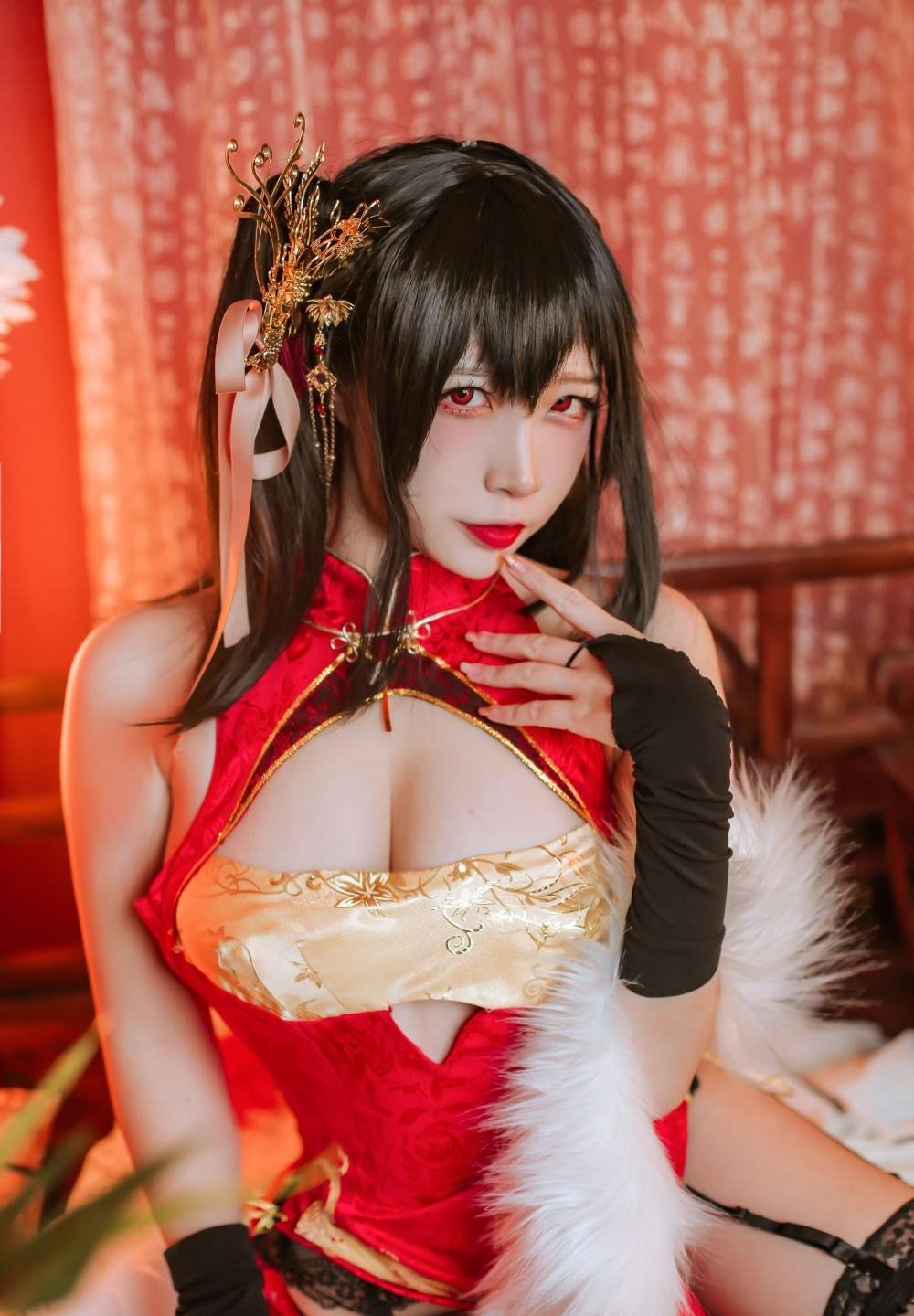 �������¶�̬