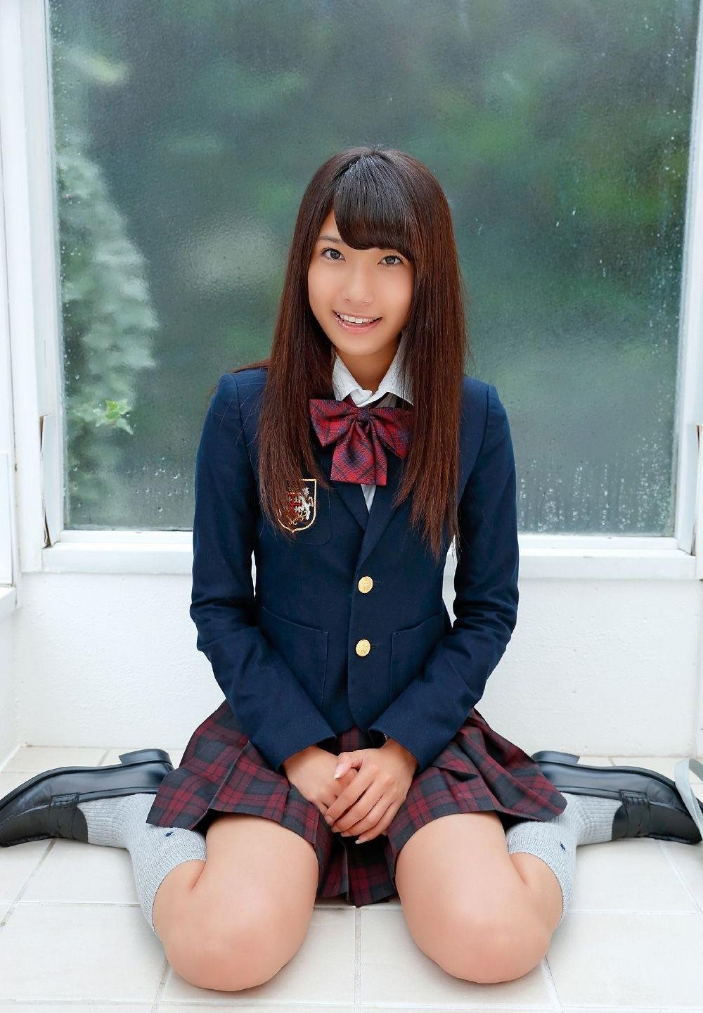 ��ĸ����