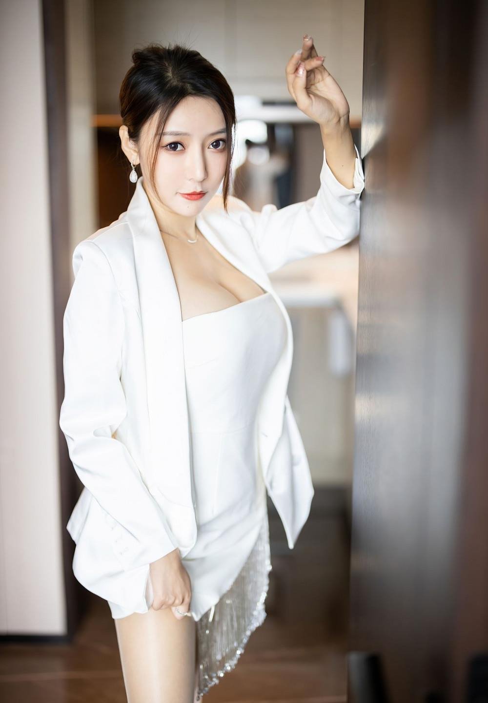 ��ɫһ��ŷ��