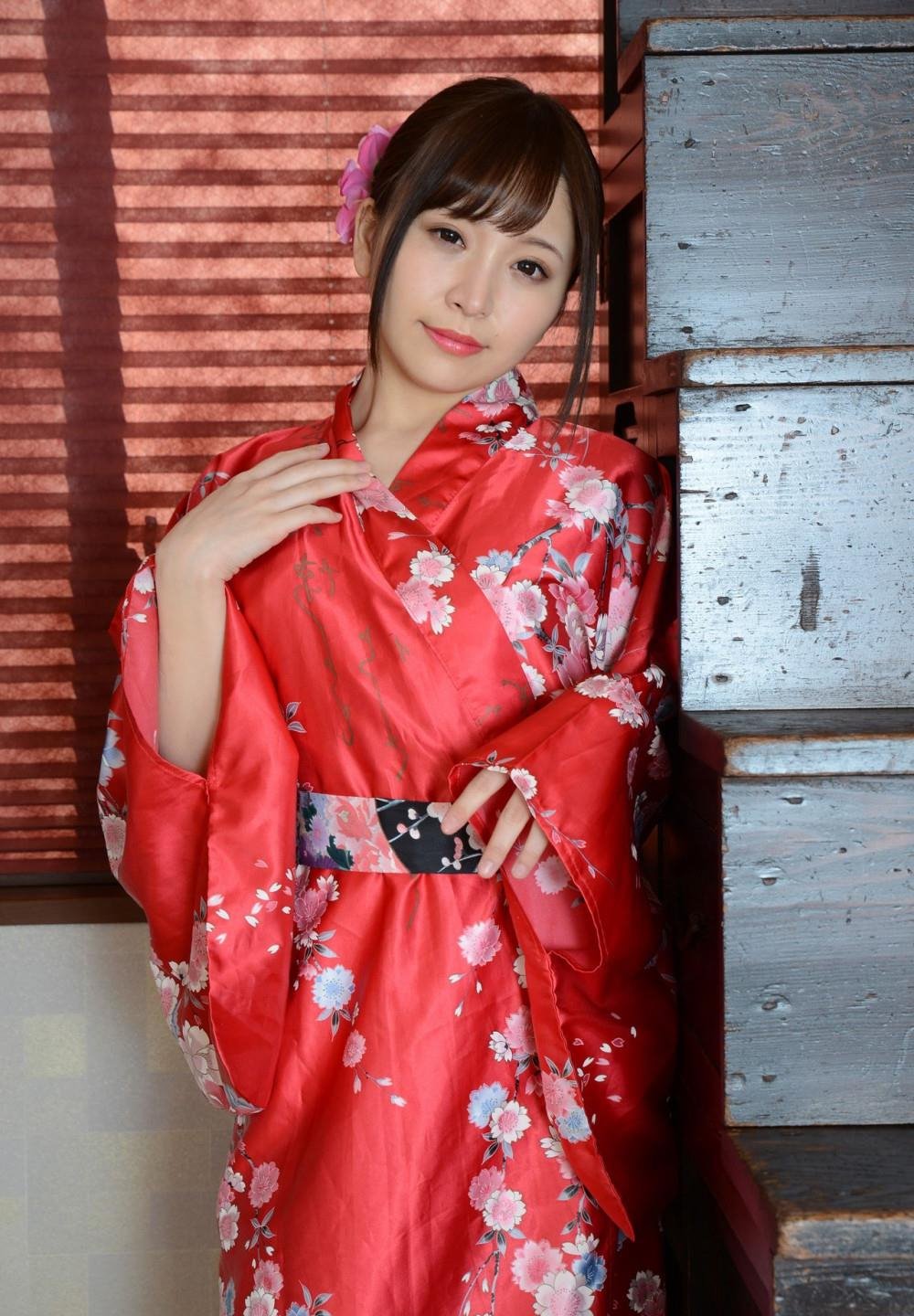 �þó���18�����վ