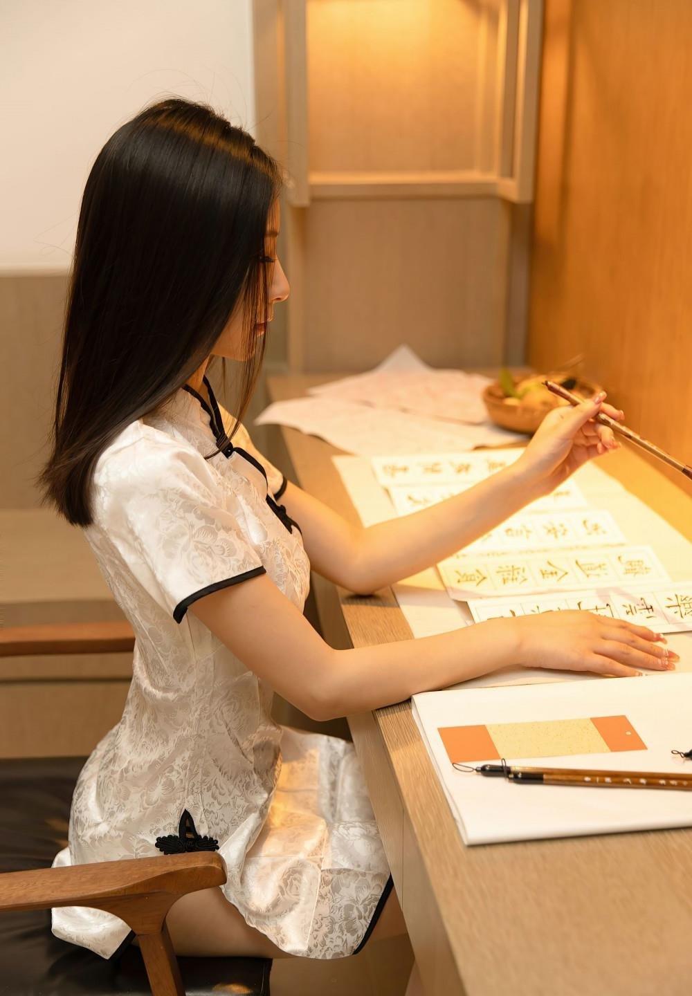 �ߺ�����Χ